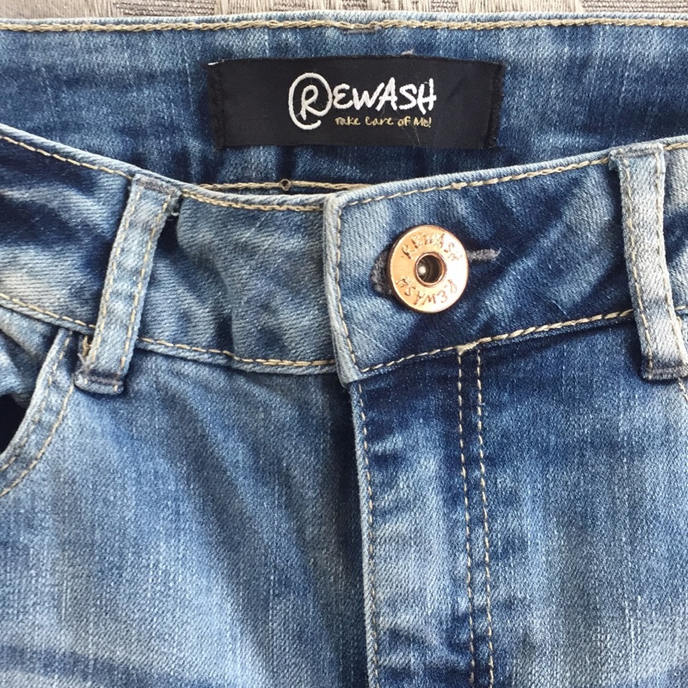 Jeans - Picture 3 of 5